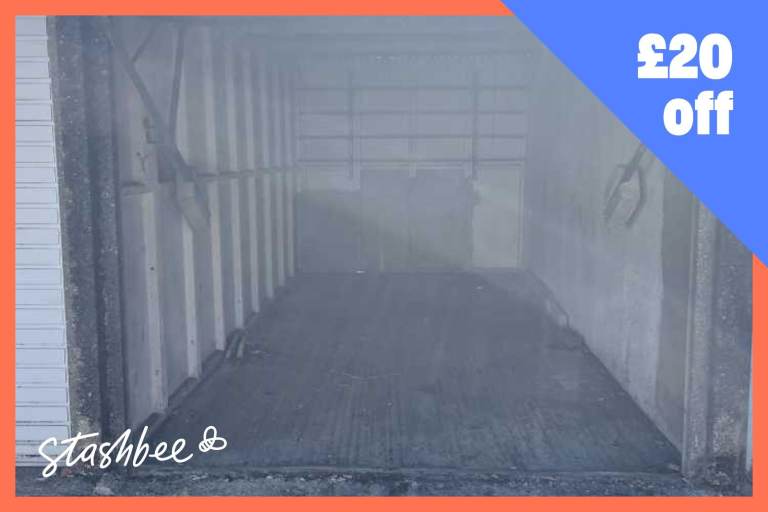 Garage to rent in Orpington (BR6) | Stashbee