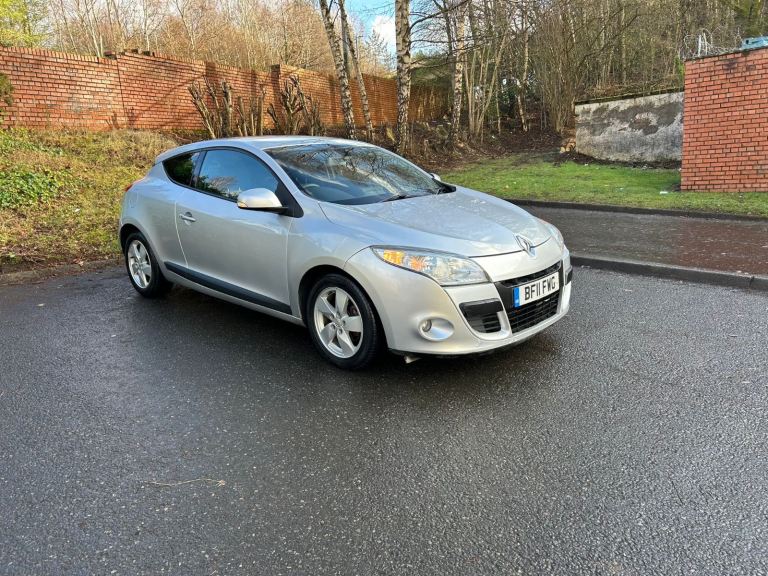 MEGANE 1.6 PETROL MOT MARCH 27 IN STUNNING CONDITION 