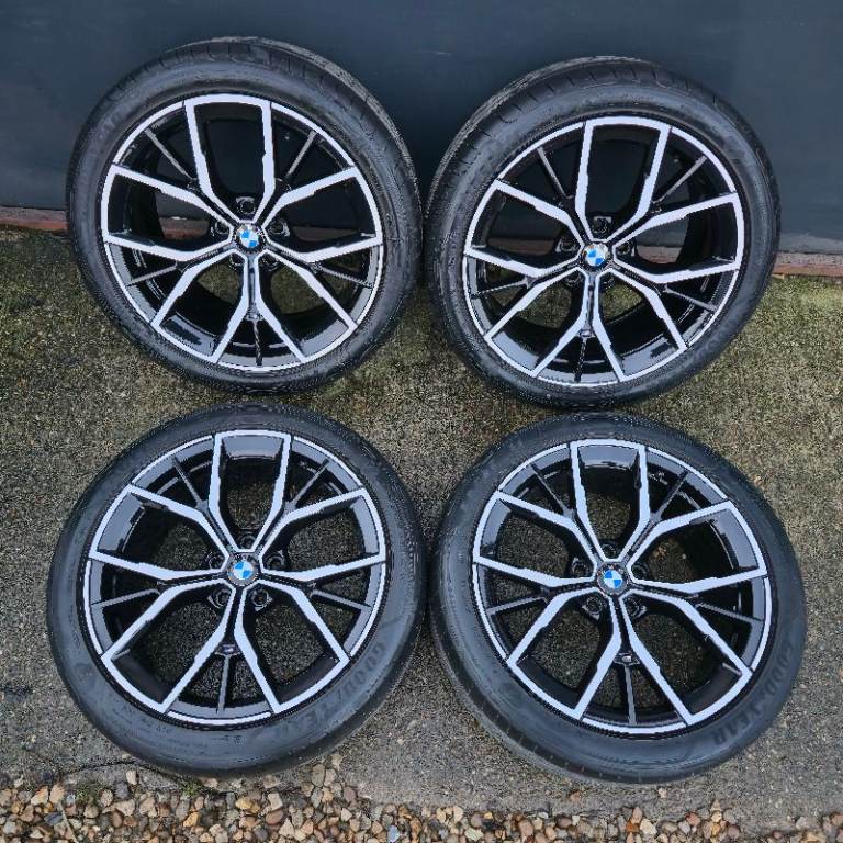 Genuine BMW 845M 19" Alloy Wheels 5 6 Series G30 G31 G32