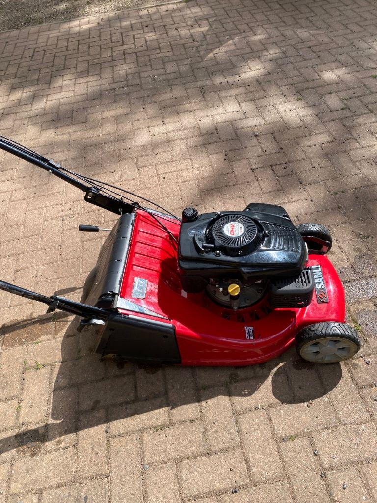 Lawnmower 