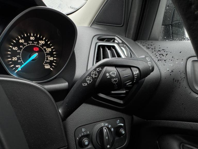 2017 Ford Kuga 2.0 TDCi Titanium Euro 6 (s/s) 5dr HATCHBACK Diesel Manual