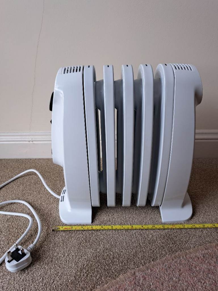 DeLonghi oil-filled portable heater