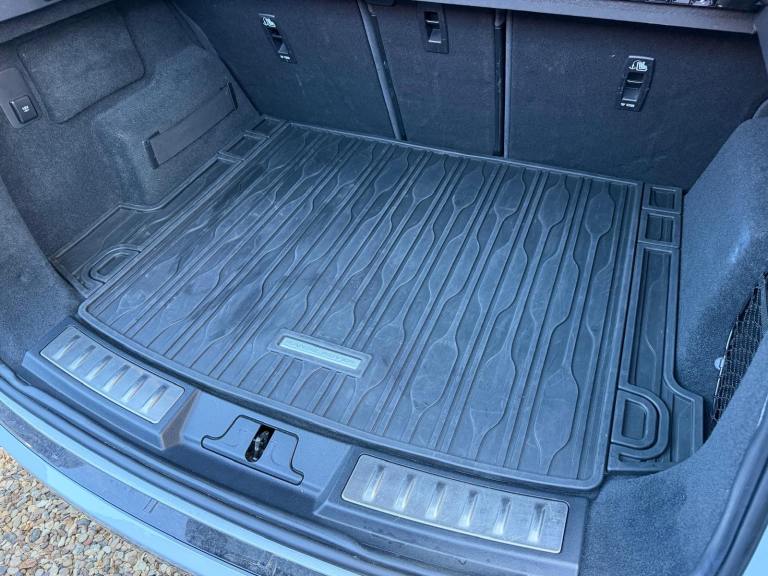 Genuine Land Rover Range Rover Evoque Boot Liner / Rubber Boot Mat