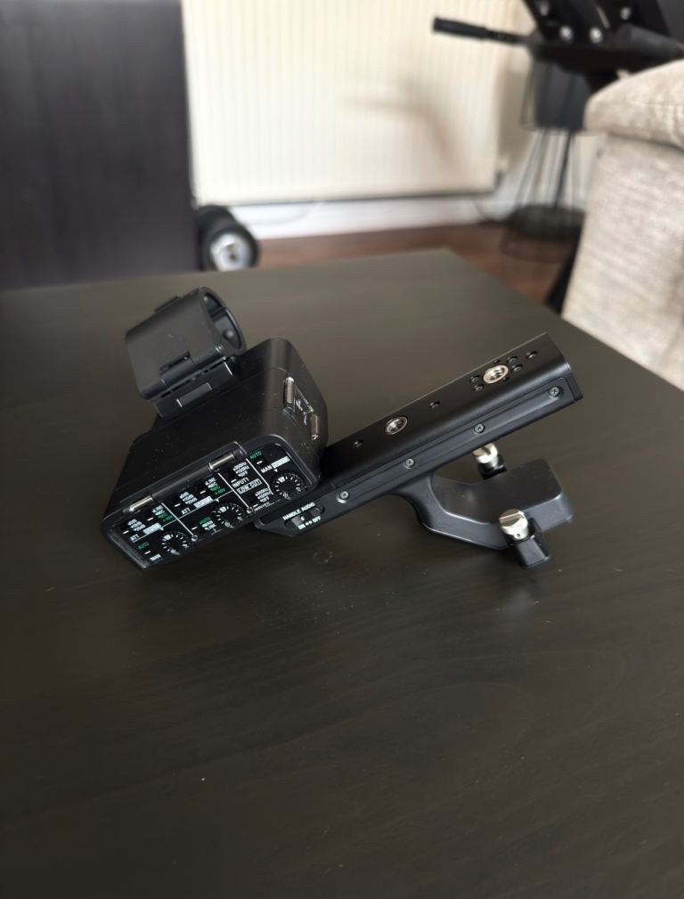 sony xlr handle (xlr-h1)