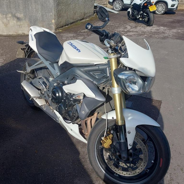 Triumph Street Triple