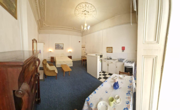 'Nottinghill Gate W2. Self Contained Double Studio with mezzanine.  Also near Westbourne Park tube