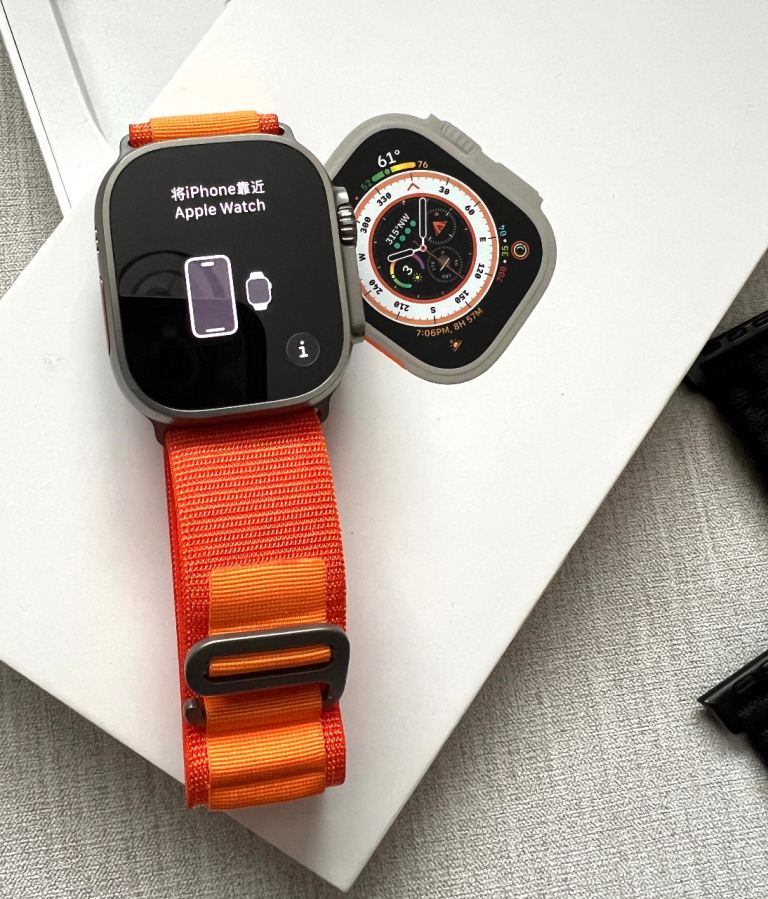 Apple Watch Ultra 49mm Titanium Case GPS & Cellular Like New