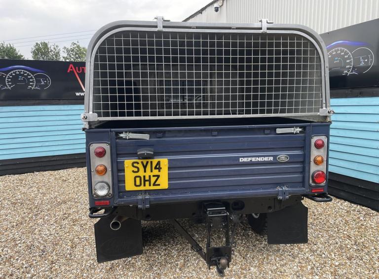  LAND ROVER DEFENDER 110 HIGH CAPACITY PICK UP - 2.2 TDCI - MANUAL - 
