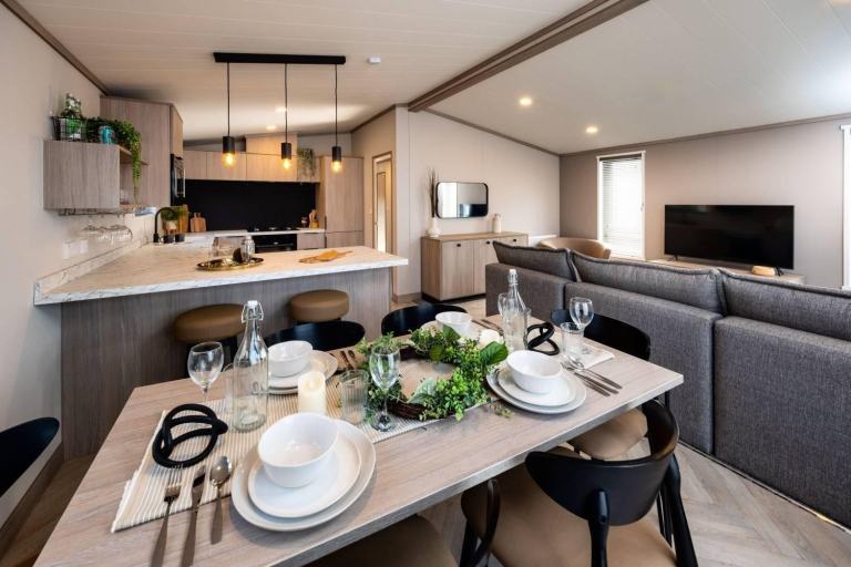 Victory Faraday  in Twyning  - Lodge / Caravan 