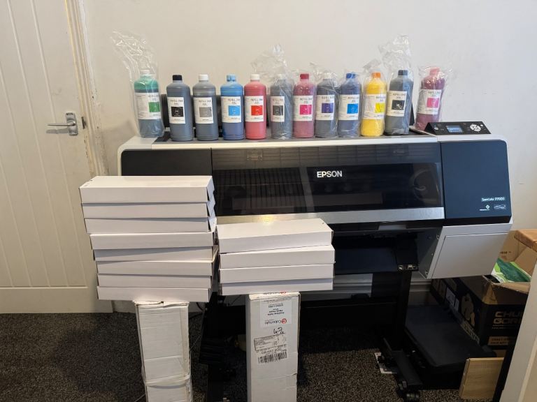 Epson SureColor SC-P7000 24” Photo Printer + 12 × 1 Litre Inks, Refillable Cartridges & Extras 