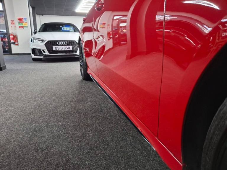 2019 Mercedes-Benz A-Class 2.0 A35 AMG (Premium Plus) Hatchback 5dr Petrol SpdS DCT 4MATIC Euro 6...