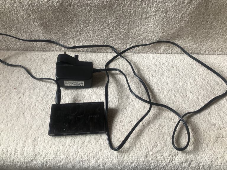 Belkin USB 2.0 7 Port Mobile Powered Hub. Collect Chichester