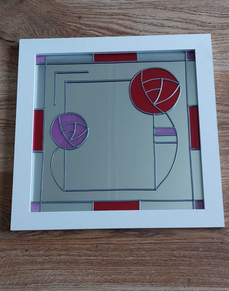 Mackintosh Style Mirror (red)