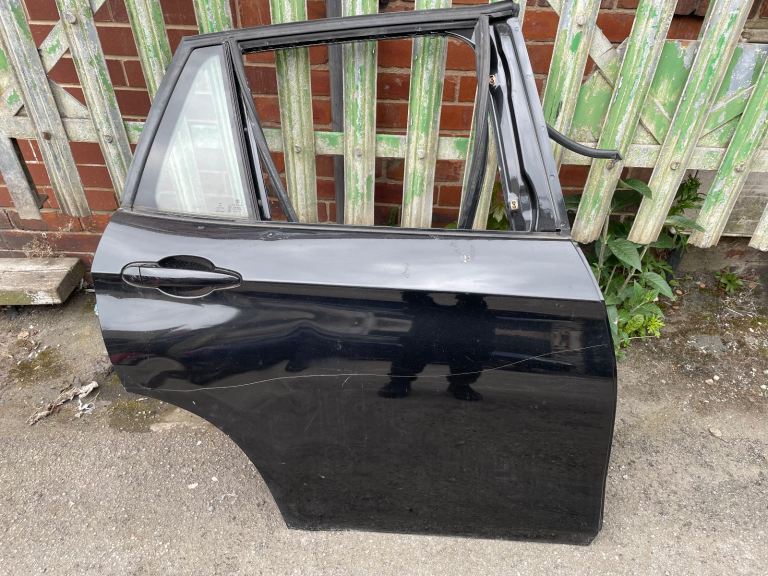 BMW X1 E84 X-LINE S-DRIVE SUV DRIVER SIDE RIGHT REAR DOOR SHELL (2009-2015)