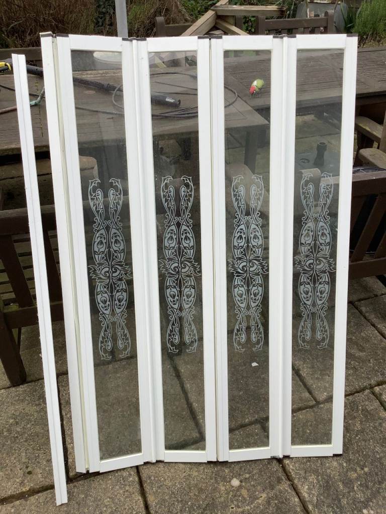 SHOWER BATH FOLDING SCREEN