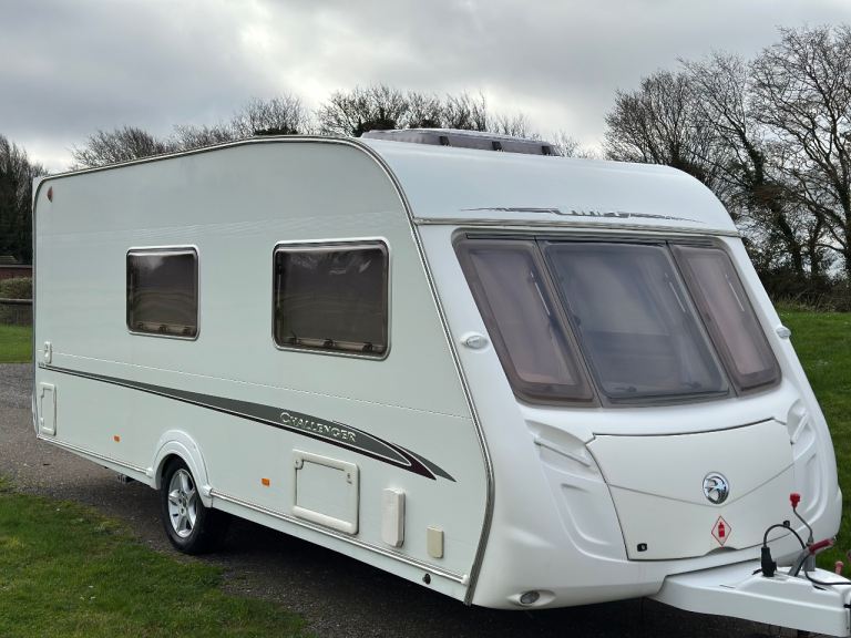 Swift Challenger 530, Large End Washroom, Excellent Condition, Ready To Use