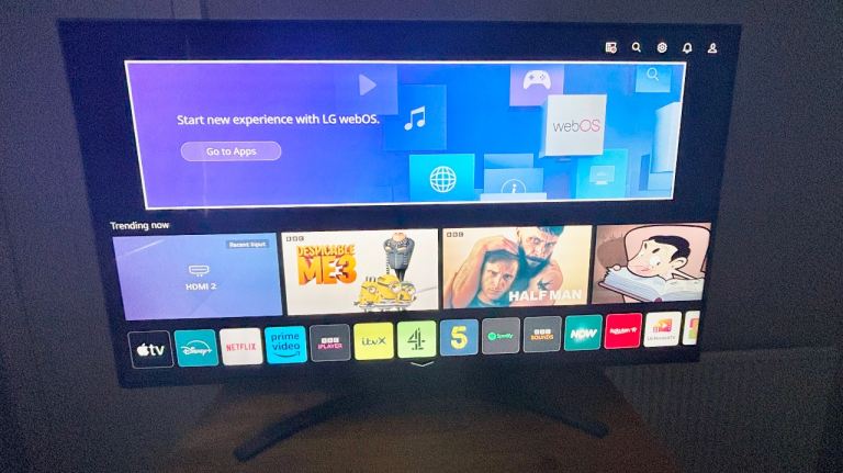 LG LED 60 inch 4K Smart TV