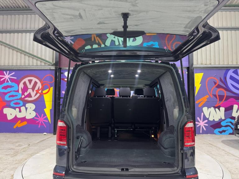 2017 Volkswagen Transporter 2.0 BiTDI BMT 204 Highline Kombi Van 4MOTION Crew Van Diesel Manual