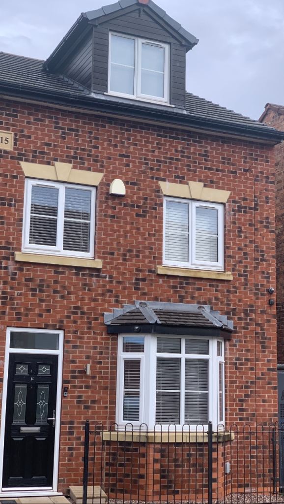 4 bedroom semi-detached house Liverpool 13