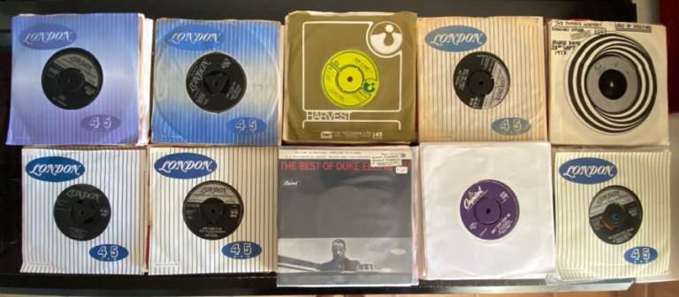 Collection job lot of over 330 Vinyl Records from the 50s 60s & 70s – Various Artists,  