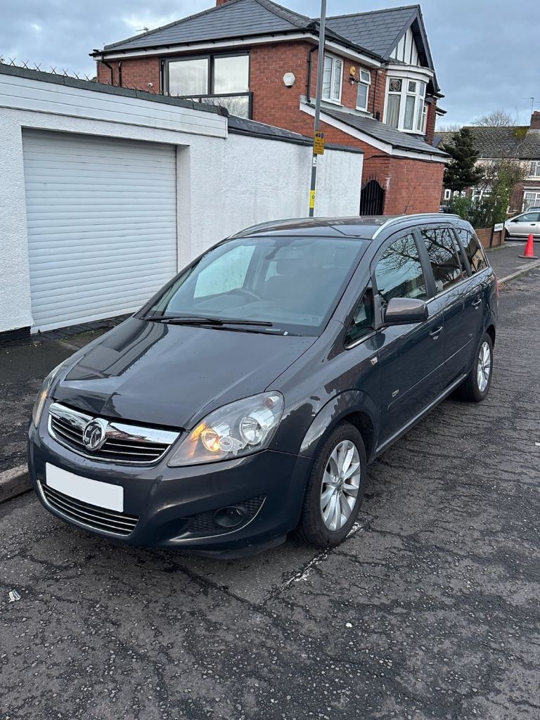 Vauxhall, ZAFIRA, MPV, 2013, Manual, 1686 (cc), 5 doors