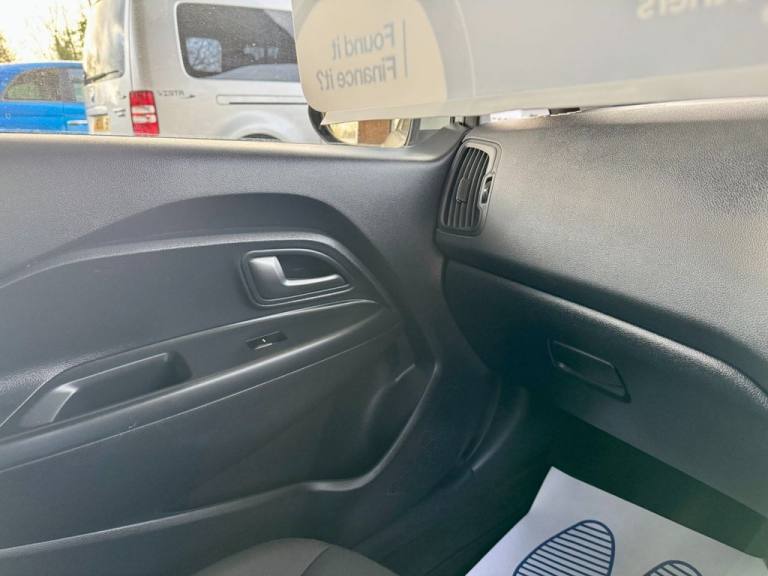 2013 Kia Rio 1.25 1 5dr HATCHBACK PETROL Manual