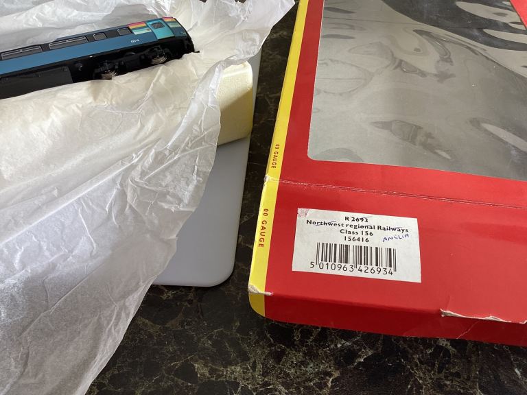 Hornby R2693 Class 156 ‘ONE’ Anglia