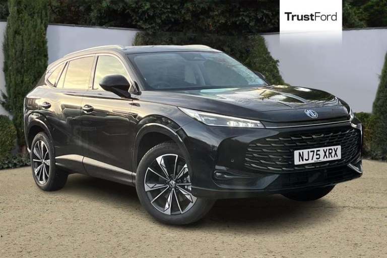 2025 MG MG HS 1.5 T-GDI Trophy 5dr 360 CAMERA, SATNAV, APPLE CARPLAY &amp; ANDROID AUTO, WIRE Hat...