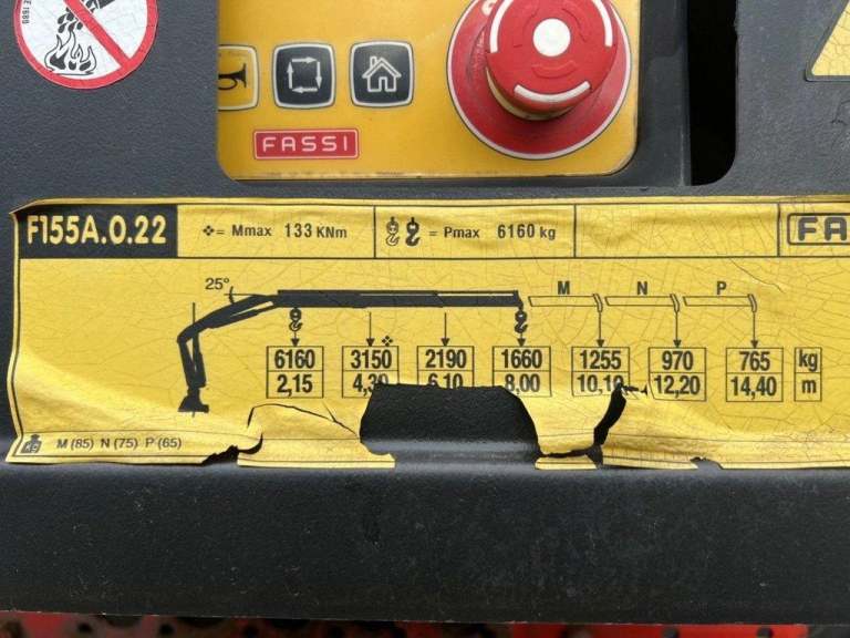 2015 DAF CF-370 6X2 CRANE VEHICLE