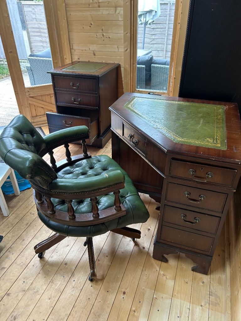  Vintage-Style Chesterfield Office Set - Corner Desk + Filing Chest + Green Leather Chair - £475