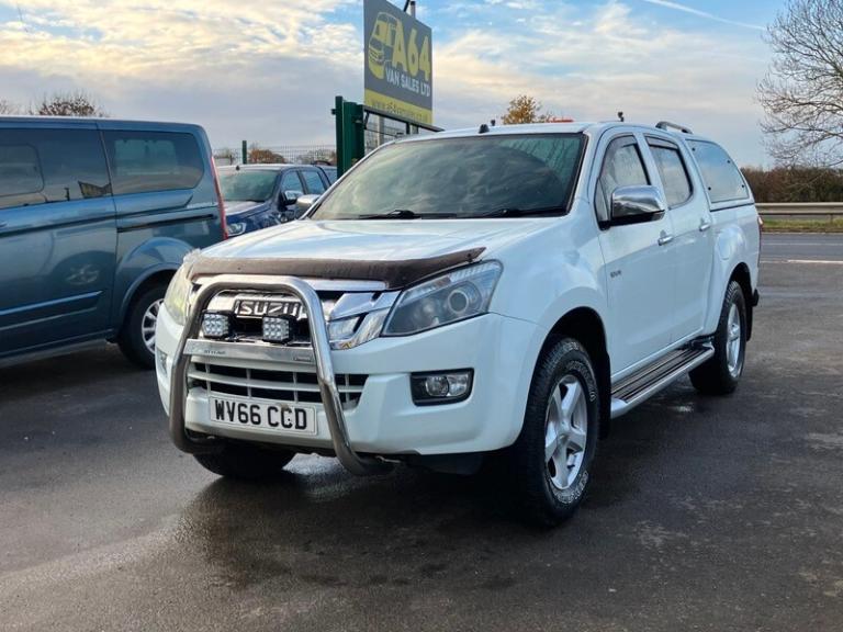Isuzu Rodeo ISUZU RODEO 4X4 WITH AIRCON. 9,950 NO VAT