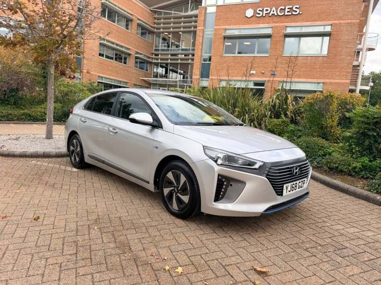 2018 Hyundai Ioniq 1.6 h-GDi GPF Premium Hatchback 5dr Petrol Hybrid DCT Euro 6