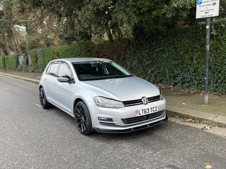 Volkswagen, GOLF BLUEMOTION, 2013, 1380 (cc)