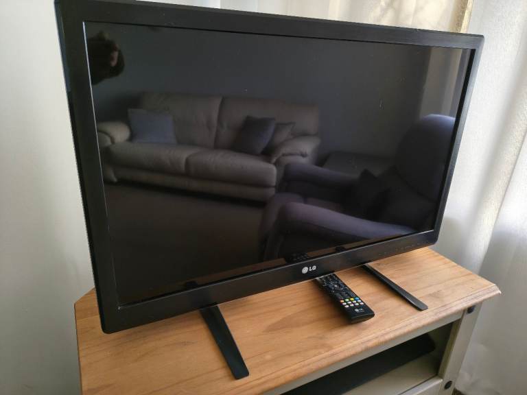 LG LCD Television with Remote Control 