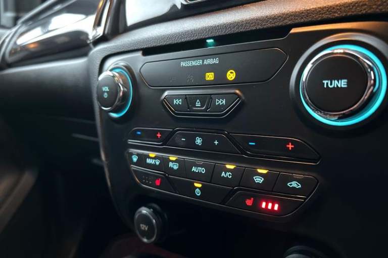 2021 Ford Ranger Wildtrak AUTO 2.0 EcoBlue 213ps 4x4 Double Cab Pick Up, CAMERA, SAT NAV, AI PICK...