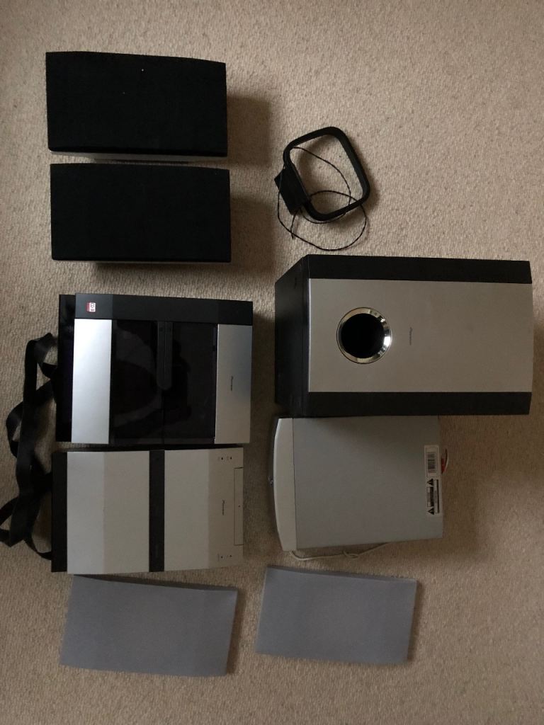 Pioneer Stereo CD Tuner, Amplifier, Speakers, Cassette Deck - Good Condition