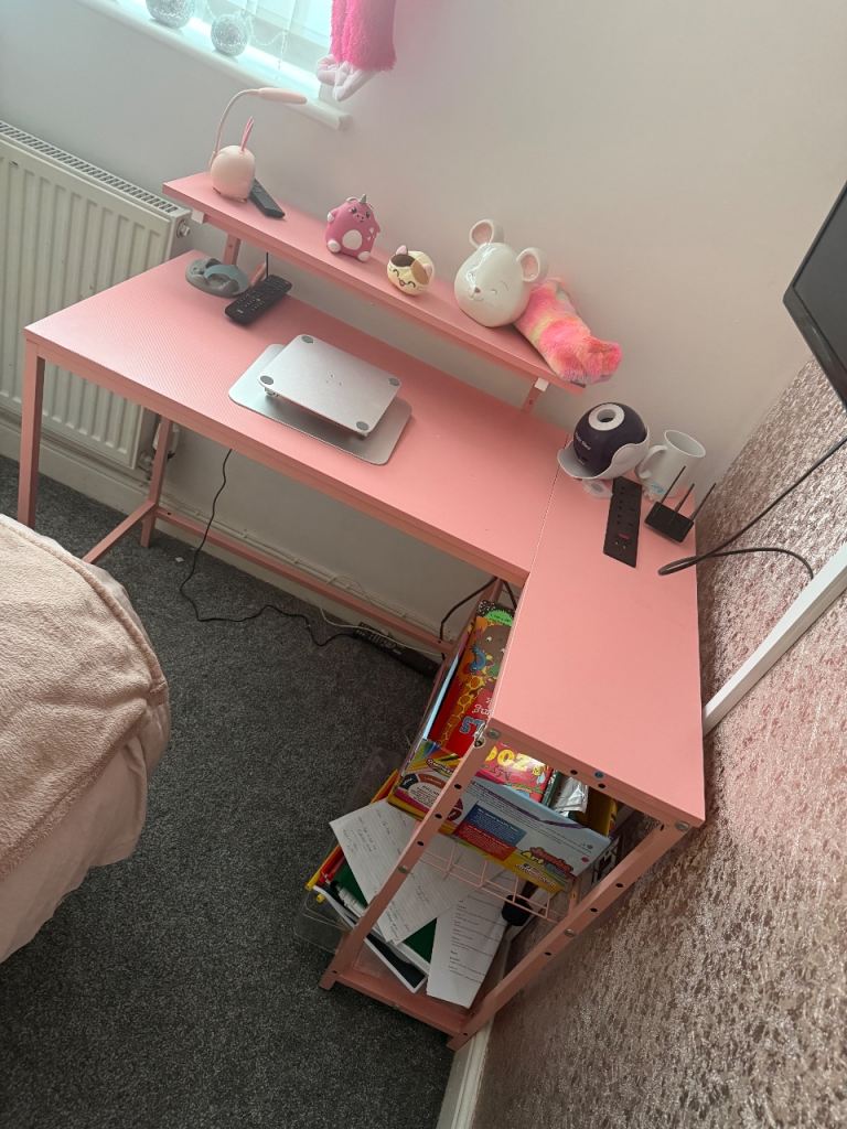 image for Girls gaming set up 