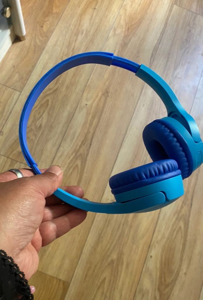 Belkin Kids Headphones - Blue, Good Condition