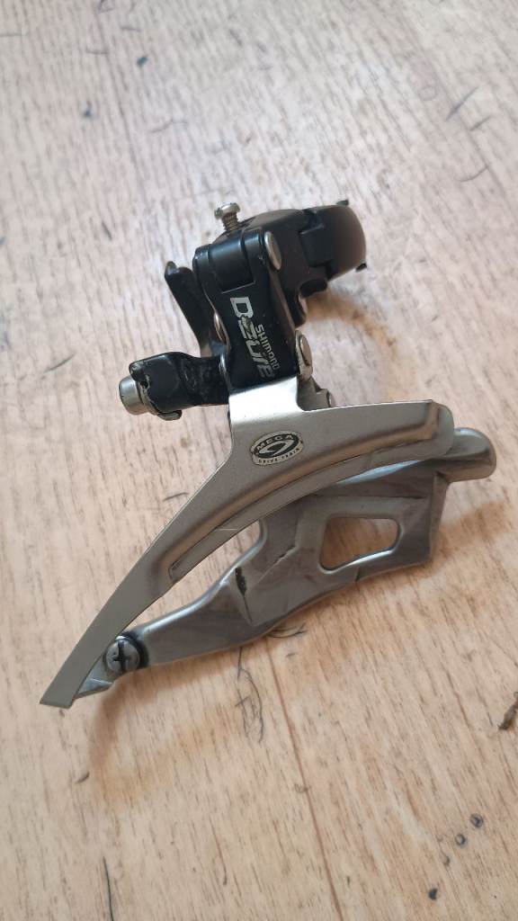 Shimano Deore FD-M511 Triple 9sp Front MTB Derailleur 34.9 Band & 31.8 adaptor
