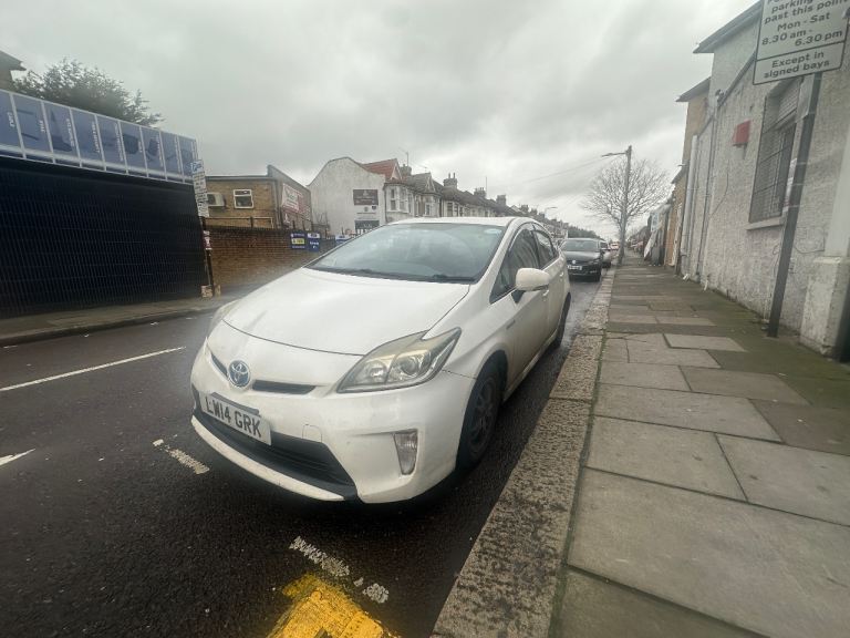 Toyota, PRIUS HYBRID, 2014, 1797 (cc)