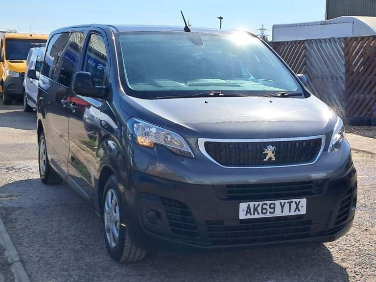 2020 Peugeot Expert 1400 2.0 BlueHDi 120 Professional Crew Van PANEL VAN DIESEL Manual