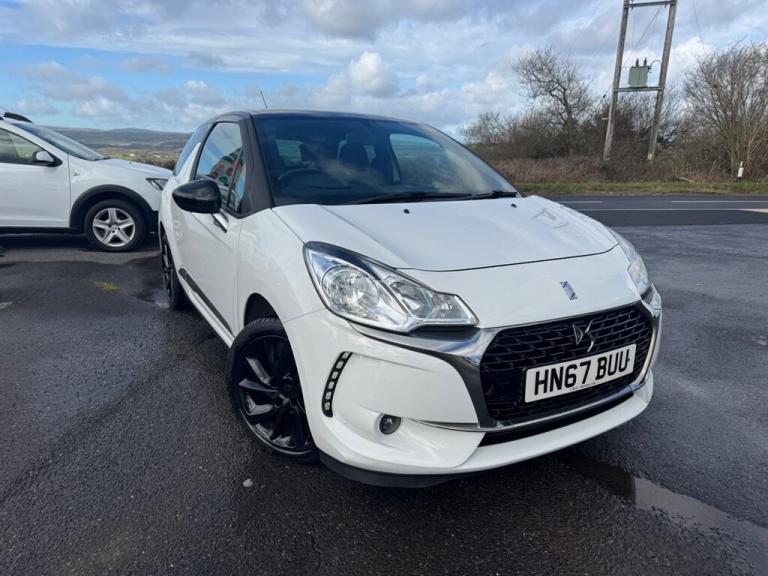2017 DS Automobiles DS 3 PURETECH CONNECTED CHIC S/S Hatchback Petrol Manual