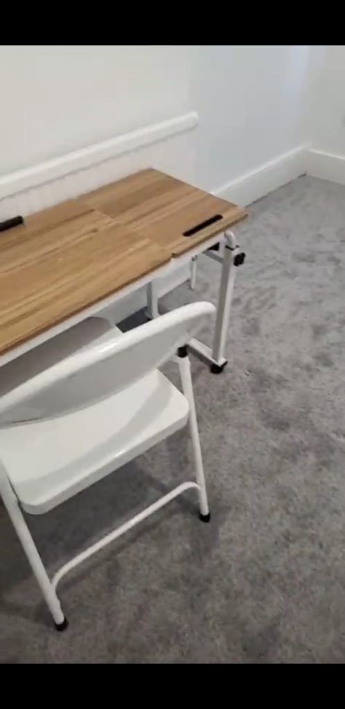 Clean and specious room to rent