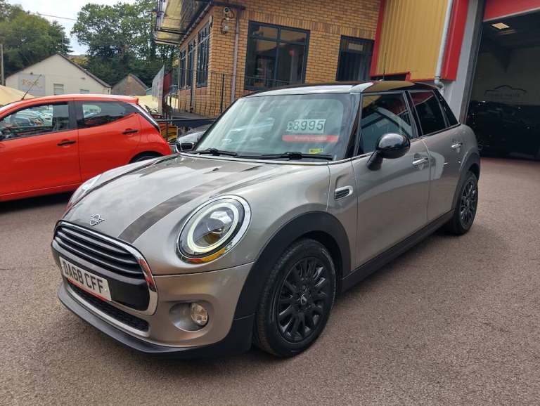 2018 MINI other COOPER Hatchback Petrol Manual