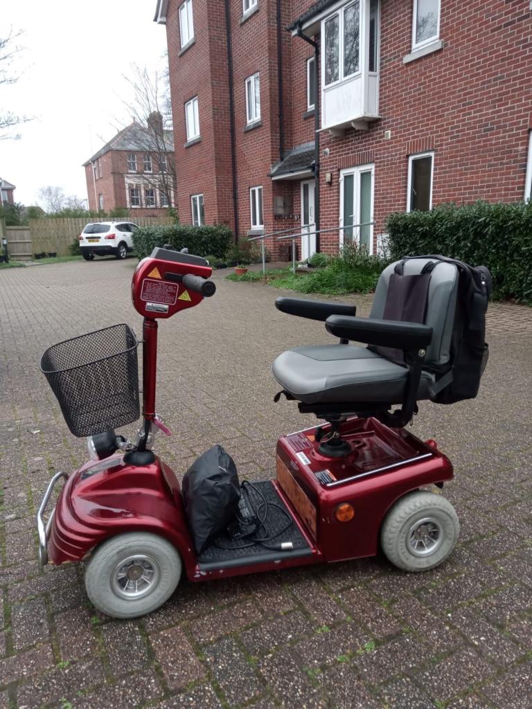 Mobility shopper scooter 