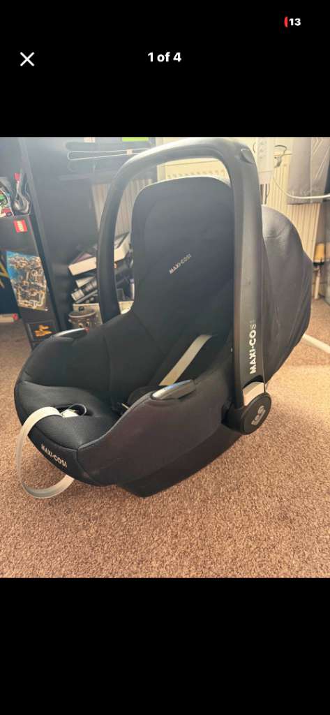 Maxi-Cosi Car Seat – Black, Good Condition