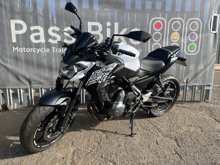 Kawasaki Z650 ER6 650cc Commuter Motorcycle - Low Miles!