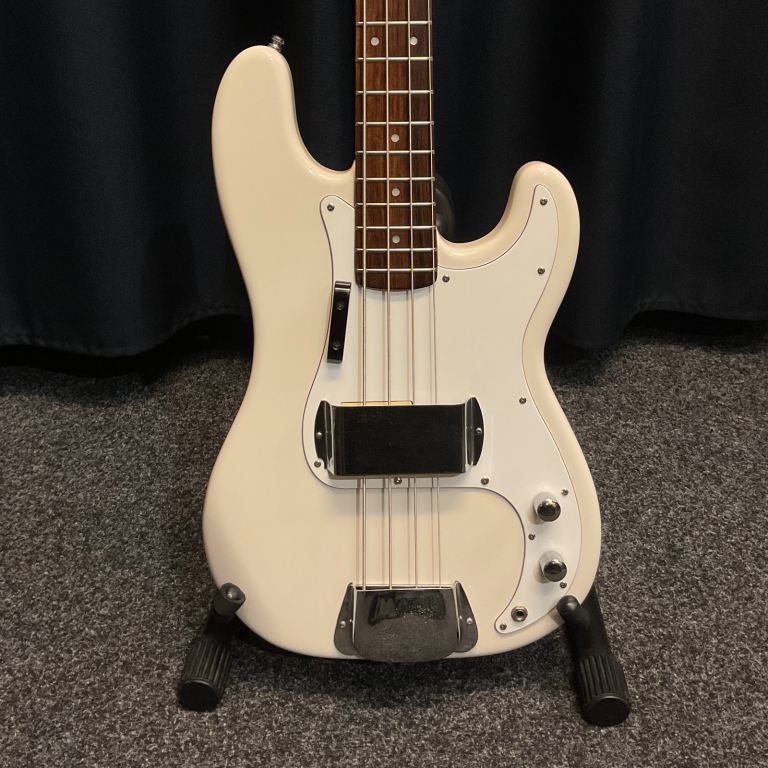 Unbranded P Bass Guitar Vintage White
