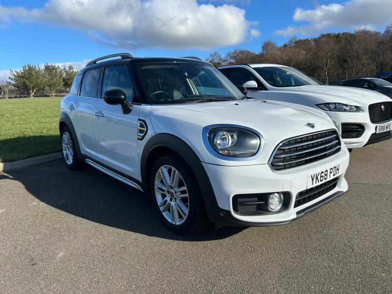 2019 MINI Countryman 2.0 Cooper D Exclusive 5dr Auto HATCHBACK Diesel Automatic