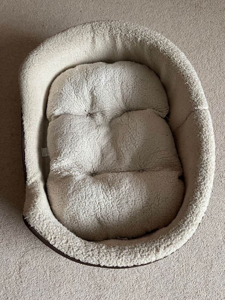 Pets at Home Oval Dog Bed Brown X Large